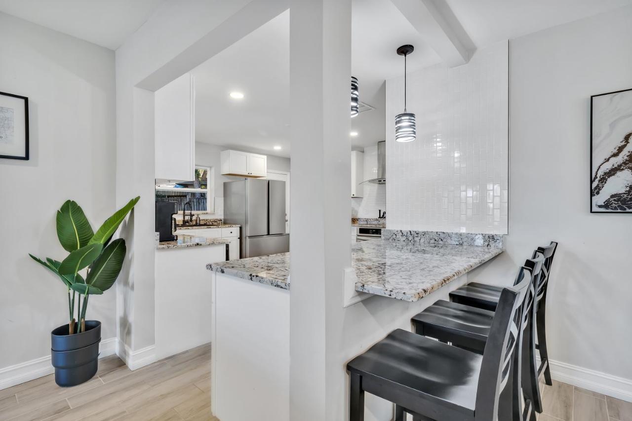Modern Lake Front Casita Near Winter Park! Orlando Kültér fotó